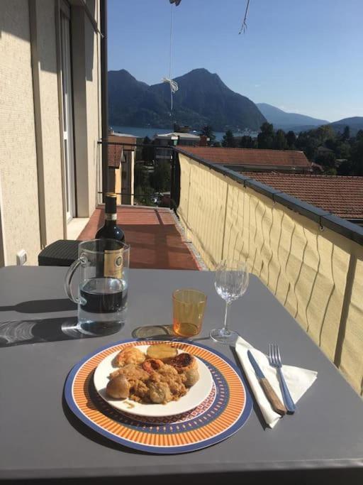 Lakehouse Enjoy Verbania Eksteriør billede